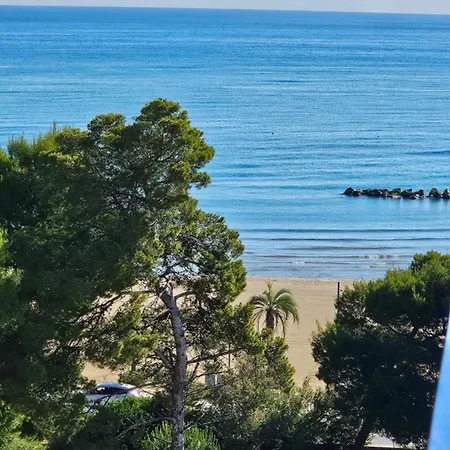 Apartment Sea View Attico Mansardato Fronte Mare Montesilvano Marina